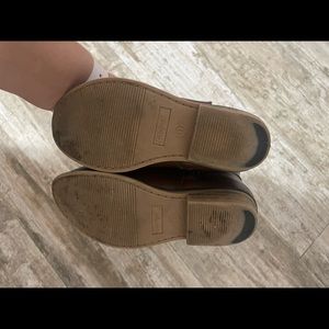 Cowgirl boots size 11.